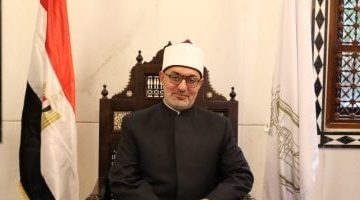 عاجل.. 
                                            مفتى الجمهورية: الحج دون تصريح رسمى مخالفة شرعية ومن يفعل ذلك “آثم شرعا”
