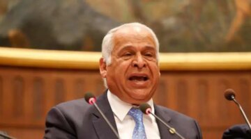 رئيس سموحة يدعو لإعادة مباراة القمة بين الأهلي والزمالك