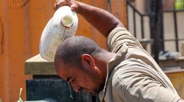 عاجل.. 
                                            أسوان 47 درجة.. الموجة شديدة الحرارة تصل ذروتها وتحذير عاجل من الأرصاد