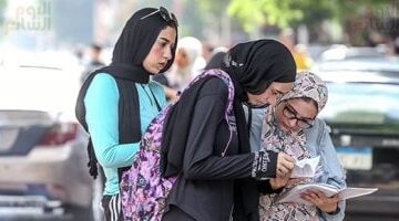 عاجل.. 
                                            “لا تهاون مع الغش”.. انطلاق امتحانات نهاية العام اليوم لمرحلة النقل الثانوى