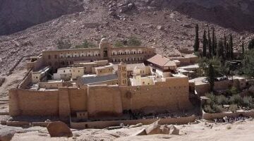 عاجل.. 
                                            الخارجية: لا مساس على الإطلاق بدير سانت كاترين والأماكن الأثرية التابعة له