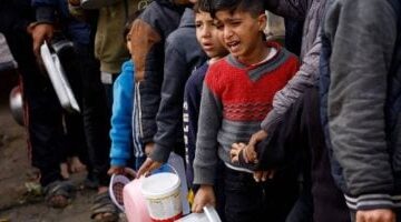 عاجل.. 
                                            جيش الاحتلال يعلن إدخال 5 شاحنات تحمل مساعدات إنسانية إلى غزة