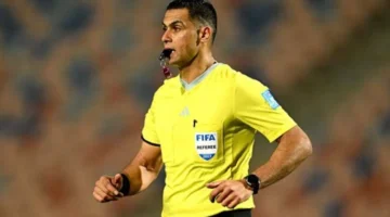 معروف يقود مباراة بيراميدز وسيراميكا في سباق المنافسة على لقب الدوري