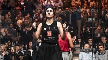 نور الشربيني تعود اليوم إلى القاهرة بعد التتويج ببطولة العالم للاسكواش