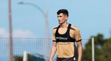صلاح مصدق وشحاتة ينتظمان فى مران الزمالك وناصر ماهر يخوض تدريبات خفيفة بالكرة