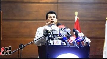 وزير الرياضة يوجه بالتحقيق فى واقعة تشجيع غير لائق بمباراة نادى المالية بكفر الزيات