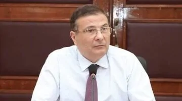 عاجل.. 
                                            وزير الزراعة ينفى انتشار فيروس بين الدواجن: تقرير رسمى خلال أيام