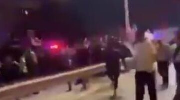 عاجل.. 
                                            الميليشيات المسلحة فى طرابلس تطلق الرصاص على متظاهرين يطالبون بإسقاط الدبيبة