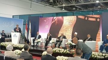 عاجل.. 
                                            بحضور 3 وزراء.. انطلاق احتفالية مطار القاهرة لوداع أولى أفواج حجاج بيت الله