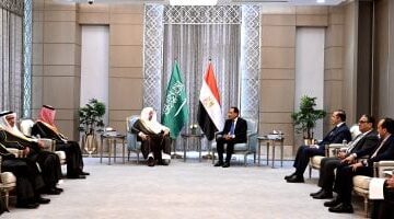 عاجل.. 
                                            رئيس الوزراء: نتطلع لتفعيل المجلس الأعلى التنسيقى المشترك مع السعودية