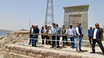 عاجل.. 
                                            وزير الرى: دعم خطة تنشيط السياحة عبر تطوير المناطق التابعة للوزارة بأسوان