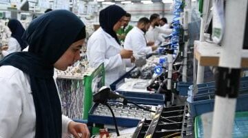 عاجل.. 
                                            رئيس الوزراء يفتتح اليوم مصنع “سوميتومو” لإنتاج الضفائر الكهربائية للسيارات