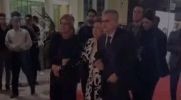 عاجل.. 
                                            نوال الدجوى تتجاهل صراع الأحفاد وتفاجئ الجميع بتصرف لافت.. صور