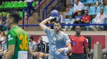 الأهلي يتغلب على درب سلطان المغربي ويتأهل إلى نهائي الكؤوس الأفريقية لكرة اليد
