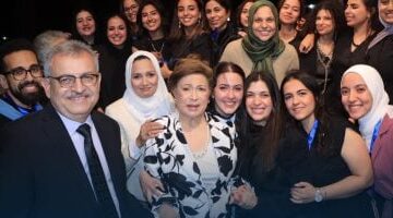 عاجل.. 
                                            بكامل صحتها وأناقتها.. أول ظهور للدكتورة نوال الدجوي بعد أزمة أحفادها (صور)