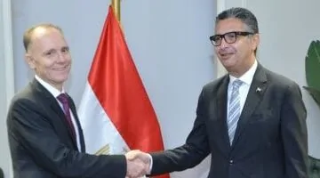 عاجل.. 
                                            وزير التموين يبحث مع سفير بلغاريا بالقاهرة زيادة توريد القمح إلى مصر