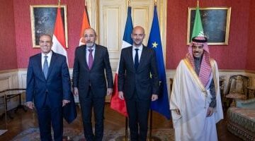 عاجل.. 
                                            مصر والسعودية والأردن يصدرون بيانا مشتركا بشأن التطورات فى قطاع غزة