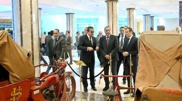 عاجل.. 
                                            رئيس الوزراء يستعرض تجربة حية لتلقى هيئة الإسعاف شكوى من أحد المواطنين