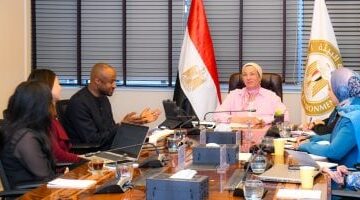 عاجل.. 
                                            وزيرة البيئة: الأمن الغذائى فرصة للربط بين التكيف والتنوع البيولوجى والتصحر
