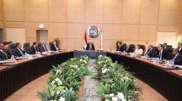 عاجل.. 
                                            وزير النقل: نسعى لامتلاك 36 سفينة بحلول 2030 لنقل 25 مليون طن بضائع سنويا