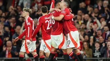 بعد خسارة الدوري الأوروبي، مانشستر يونايتد يسعى لتوفير 100 مليون جنيه إسترليني