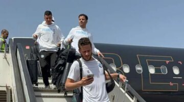 بعثة بيراميدز تعود من جنوب إفريقيا بعد التعادل مع صن داونز وسط أجواء حماسية «صور»