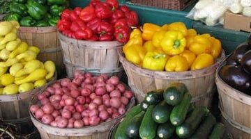 تراجع في أسعار الأصناف أسعار الخضار والفاكهة اليوم بمنافذ المجمعات