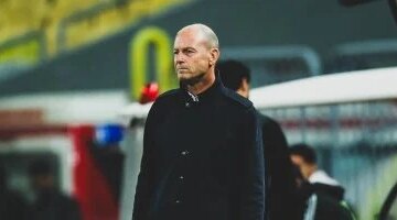 خطوات حاسمة لاستعادة التوازن ماذا يدور في جلسة الأهلي وكولر