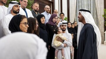 رئيس الدولة يستقبل وفد مركز أبوظبي للخلايا الجذعية ومستشفى ياس