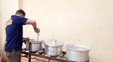 منذ 45 عامًا مائدة لم الشمل تجمع أهالي قرية دنفيق