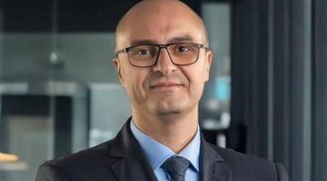 تنظيم الاتصالات يعلن طرح ترددات جديدة لشركات المحمول يناير المقبل