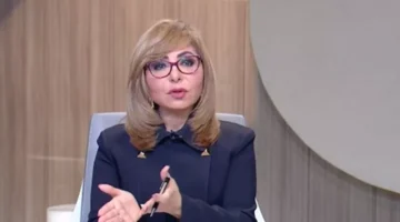 لميس الحديدي فرحانة جدا بنجاح مسلسل اثنين غيرنا.webp