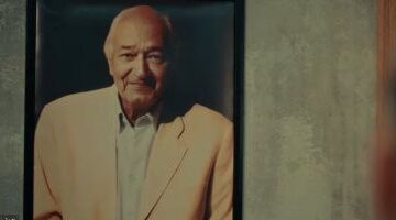 مسلسل كلهم بيحبوا مودى يوجه التحية للمخرج الراحل جلال توفيق